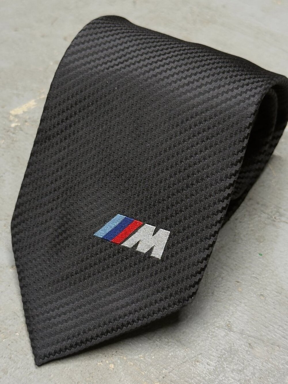 BMW Tie M Series Logo 100% Silk Carbon Fiber Weave Made in Italy Black 4"